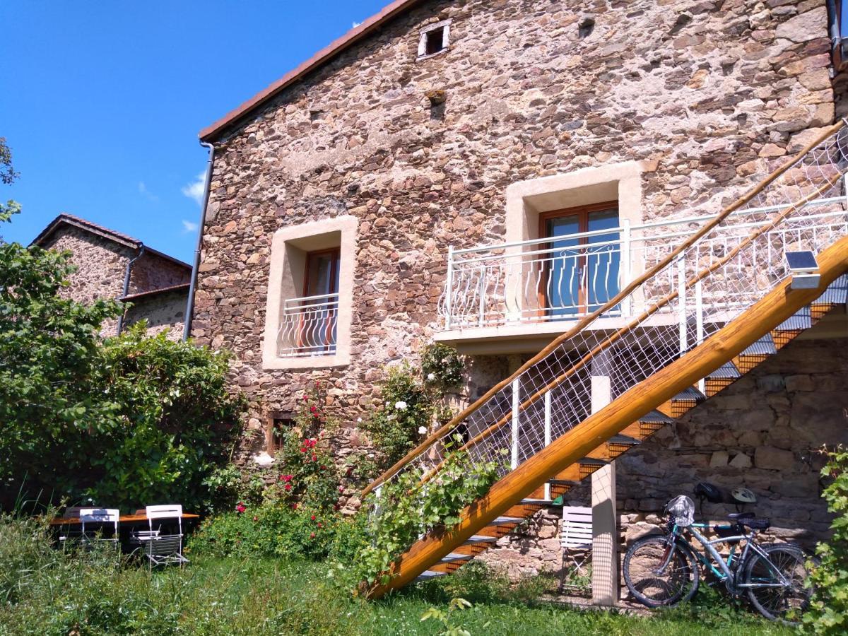 Le Vallon D'Armandine, Gite Ecologique Auvergne Saint-Hilaire  ภายนอก รูปภาพ